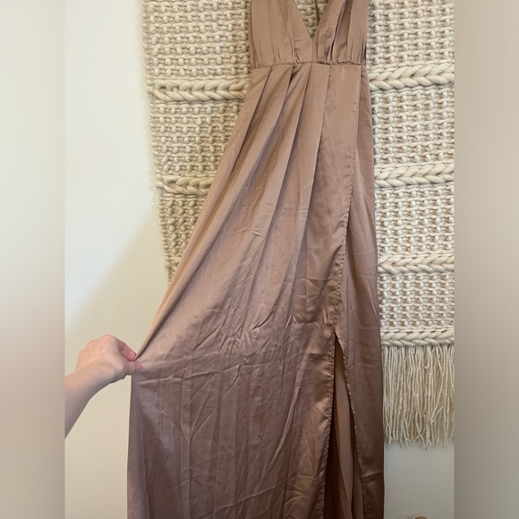 WHITE FOX BOUTIQUE Pink/Copper Akela Maxi Prom/ Wedding Guest Dress - Picture 4 of 10